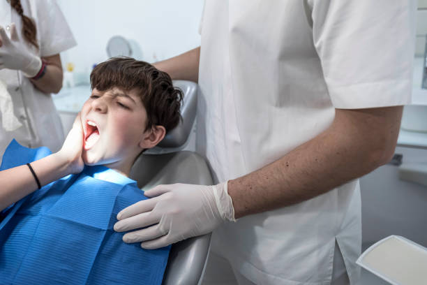 Best Knocked-Out Tooth Emergency  in Louisvle, IL